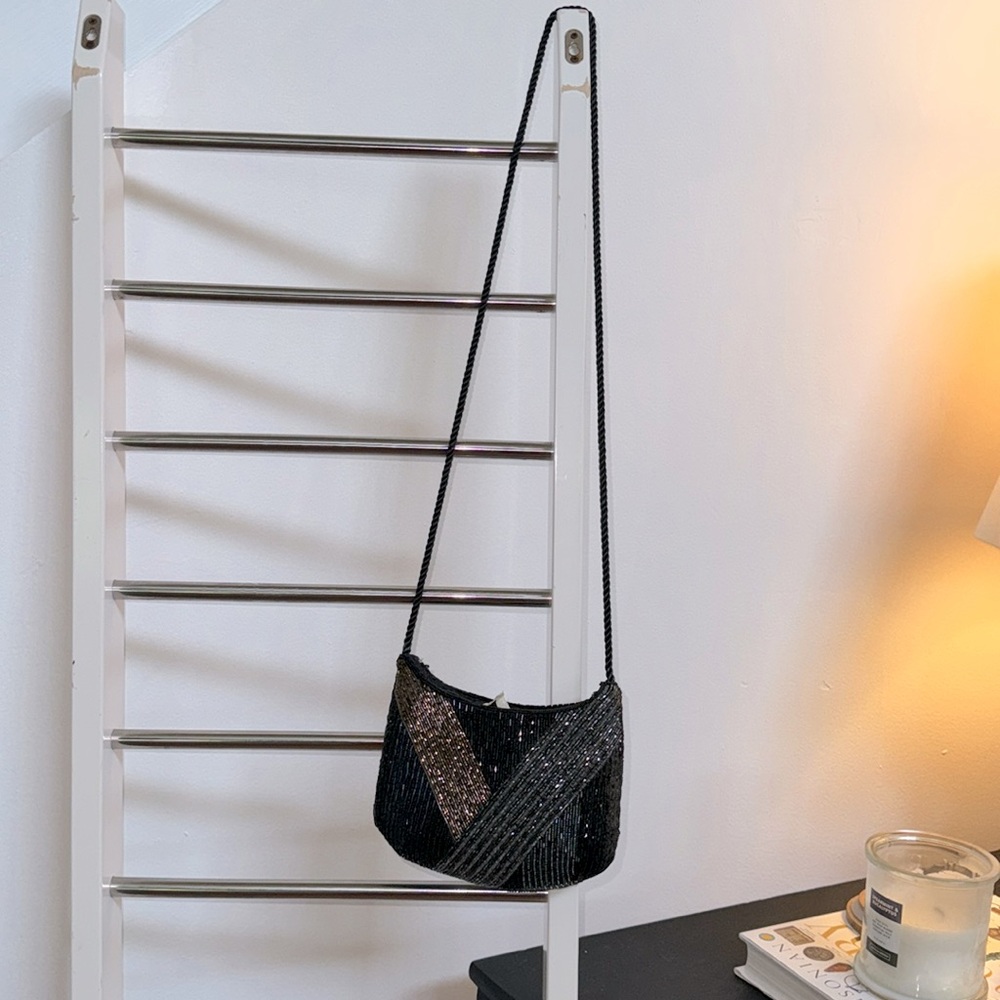 Elka Beaded Rope Strap Beaded Evening Shoulder Bag - Picture 2 of 7
